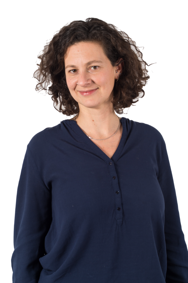 Mme Cindy Lehmann
